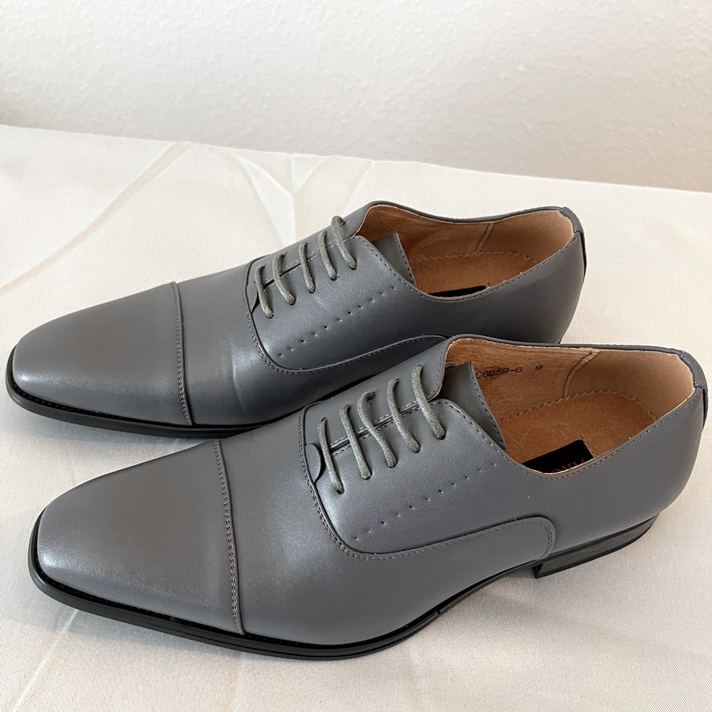 Men’s Dress Oxford - Formal Men’s Shoes Size 9.